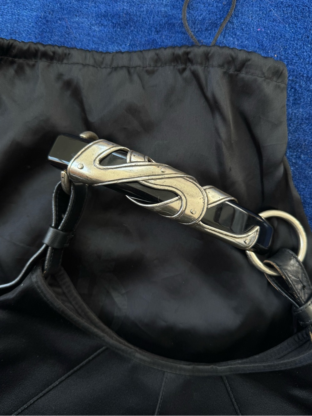 Yves Saint Laurent Mombasa Hobo bag - Picture 3 of 14